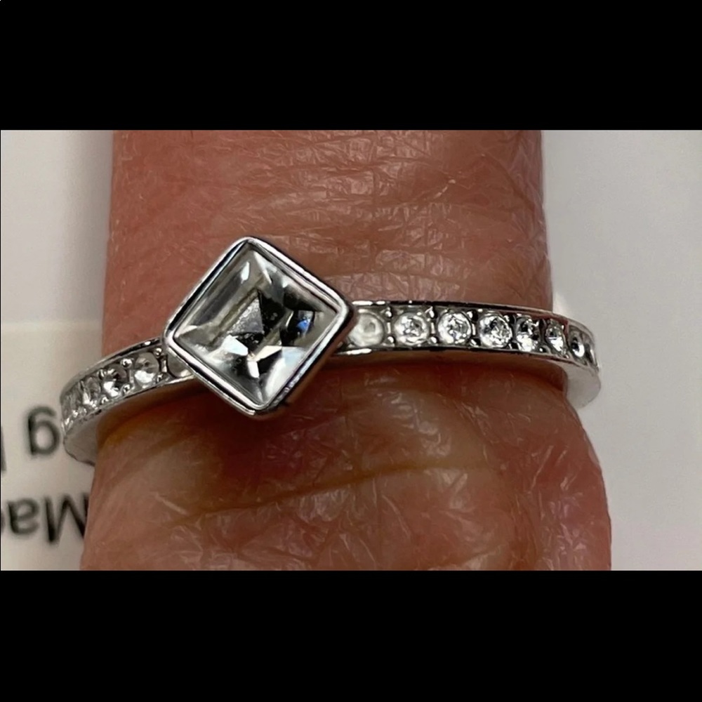 Swarovski sterling silver ring